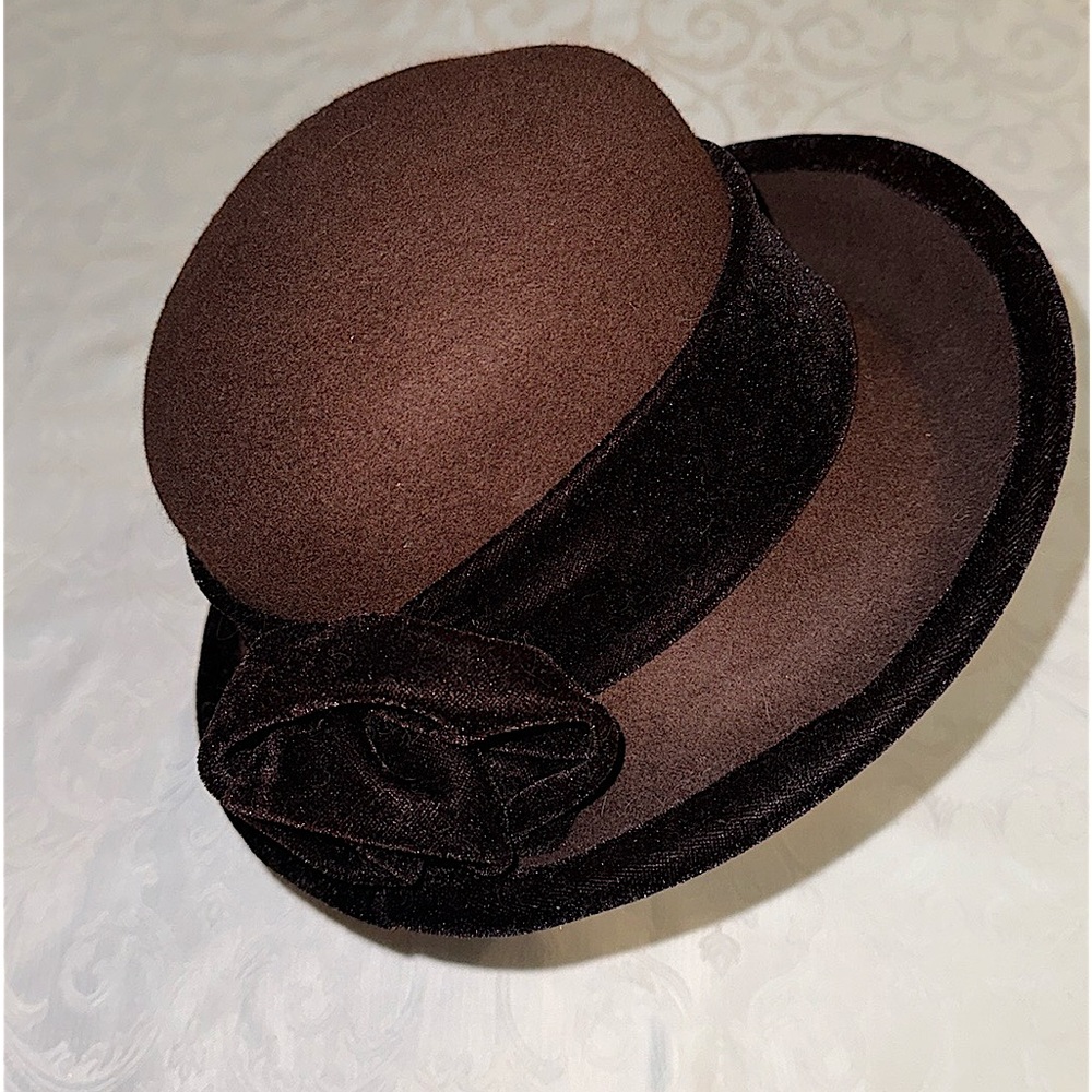 Wool and Velvet hat in chocolate brown velvet brown rose